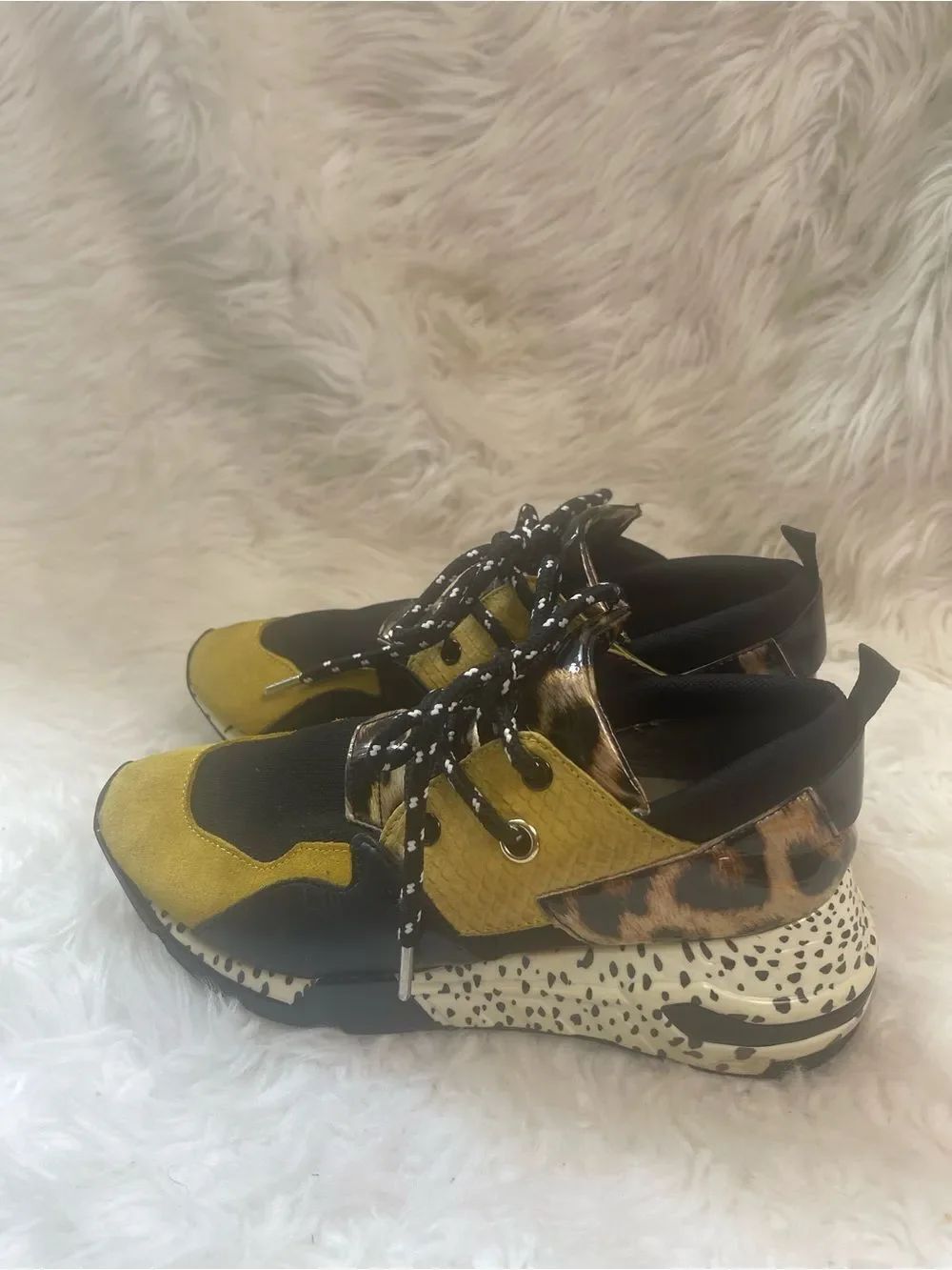 Steve Madden leather,fabric yellow, black & leopard print platform sneakers SZ8M